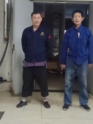齊魯醫(yī)藥學(xué)院六食堂四食堂開(kāi)工，樂(lè)邦保潔專注油煙管道清洗業(yè)務(wù)